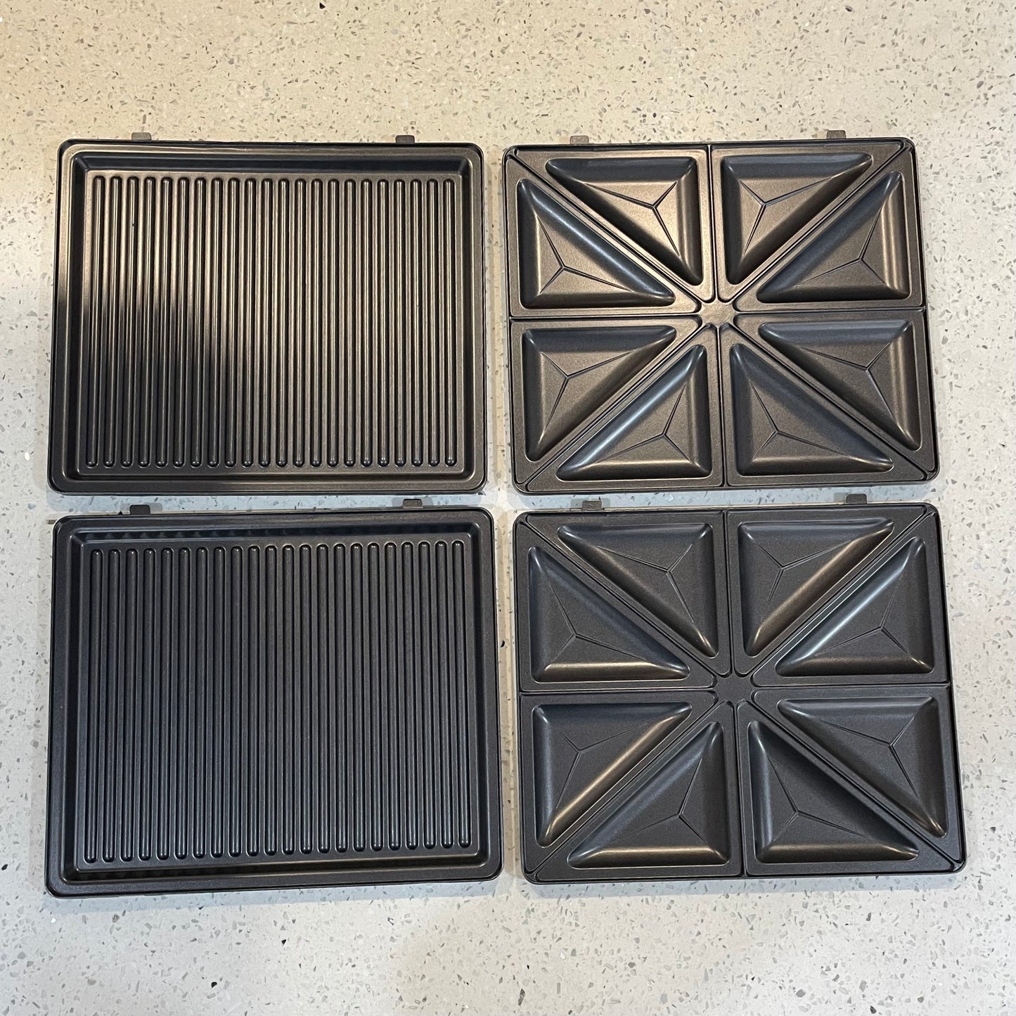 Sandwichera Grill 3 en 1 MM-1402