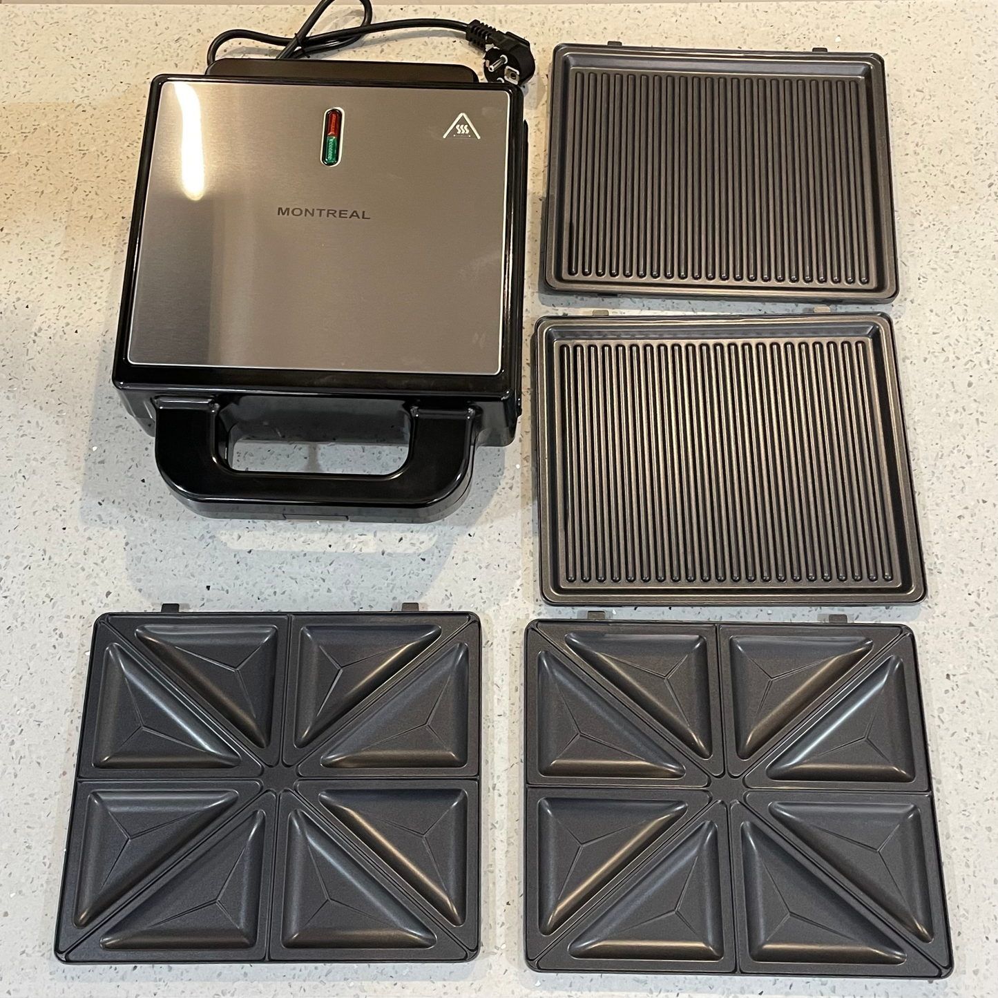 Sandwichera Grill 3 en 1 MM-1402